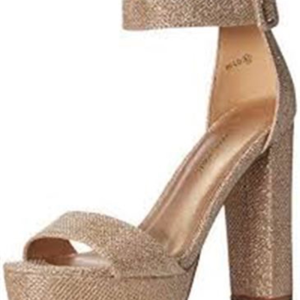 Dreampairs womens Hi-Lo gold/glitter shoes size 7